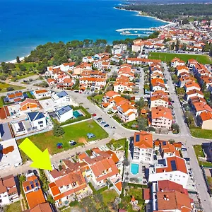 Apartment Drago 589, Fažana